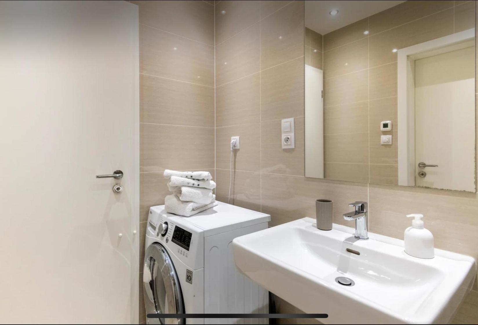 Rezidence Garden Towers - S Parkovanim Praag